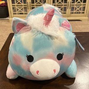 Laying Hugmees Ruthie Squishmallow